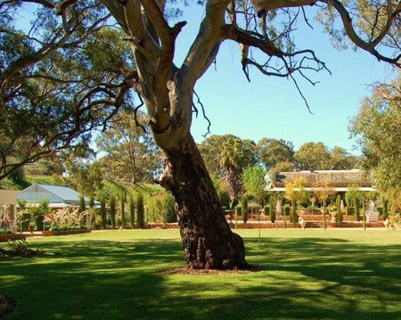 Jacobs Creek Retreat At Moorooroo Park - Kawana Tourism 3