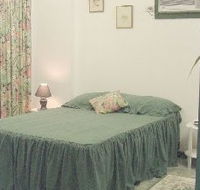 Frangipanni Bed and Breakfast - Kawana Tourism