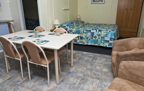 Modra's Apartments Tumby Bay - Kawana Tourism 3