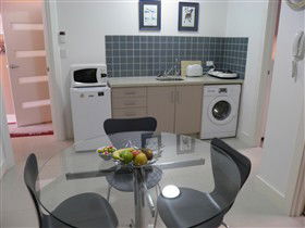 Adelaide's Norwood Apartment - Kawana Tourism 2