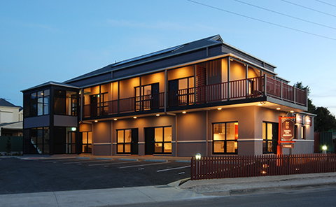 Tanunda Hotel Apartments - Kawana Tourism 2