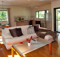 Misty Mountains Tropical Rainforest Romantic Retreat - Kawana Tourism
