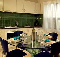 The Charles Robbins - Kawana Tourism