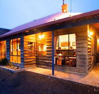 Central Highlands Lodge Accommodation - Kawana Tourism