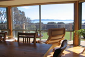 Lemana - Emita Beach Retreat - Kawana Tourism 0