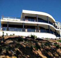 Sheer Pleasure Accommodation - Kawana Tourism