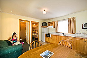 Leisureville Caravan Park - Kawana Tourism 0