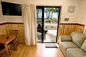 Captain James Cook Caravan Park - Kawana Tourism 0