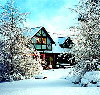 Cradle Chalet Boutique Luxury Lodge - Kawana Tourism