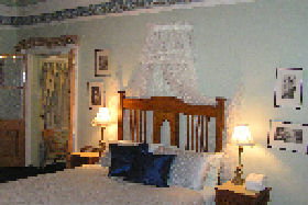 Undine Colonial Accommodation - Kawana Tourism 0