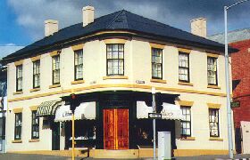 Jackson Town House Accommodation - Kawana Tourism 0