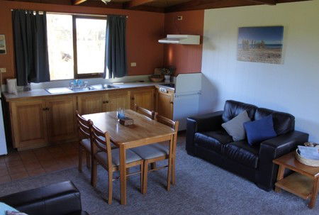 Flinders Island Cabin Park And Car Hire - Kawana Tourism 2