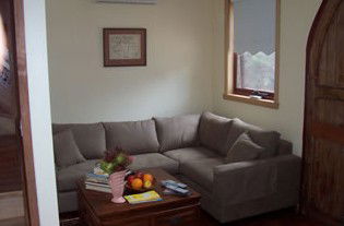 Cape Cottage - Sisters Beach Accommodation - Kawana Tourism 3