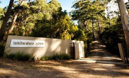 Bruny Island Experience - Kawana Tourism 1