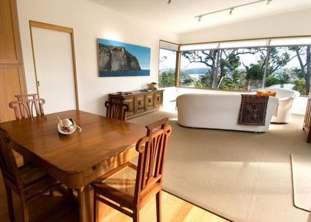 Bruny Island Experience - Kawana Tourism 2
