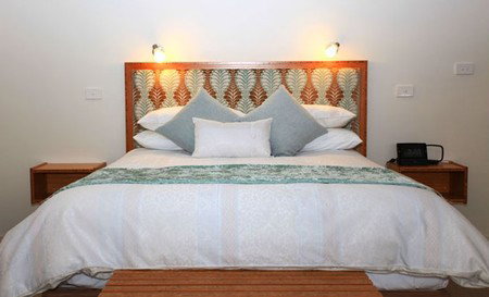 The Cove Kettering - Kawana Tourism 1