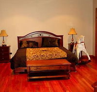 Sealords Bed and Breakfast - Kawana Tourism