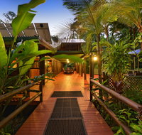 Wait A While Retreat - Kawana Tourism