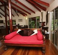 Daintree Secrets Award Winning Retreat - Kawana Tourism