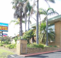 Sandpiper Motel - Kawana Tourism