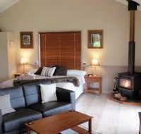Maleny Luxury Cottages - Kawana Tourism