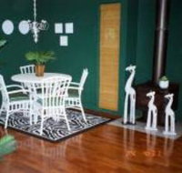 Chalet Chic - Kawana Tourism