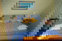 Bay Beachcomber / Sea Change - Kawana Tourism 2