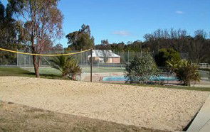 Capital Country Holiday Village - Kawana Tourism 4