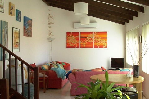 Art On Hart - Kawana Tourism 3