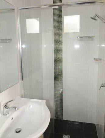 Blue Roo House - Kawana Tourism 1