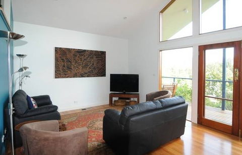 Blue Roo House - Kawana Tourism 3