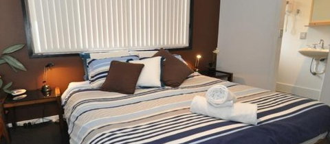 Beachfront Apartments Narooma - Kawana Tourism 1