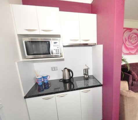 Beachfront Apartments Narooma - Kawana Tourism 2