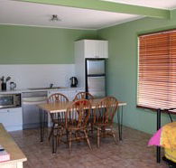 Fossickers Cottages - Kawana Tourism