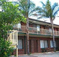 Wentworth Club Motel - Kawana Tourism