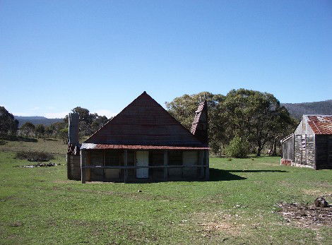 Fontenoy Farm Cottages - Kawana Tourism 0