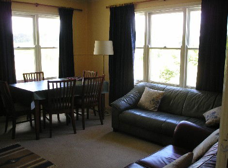 Fontenoy Farm Cottages - Kawana Tourism 1
