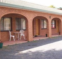 Cooma Country Club Motor Inn - Kawana Tourism