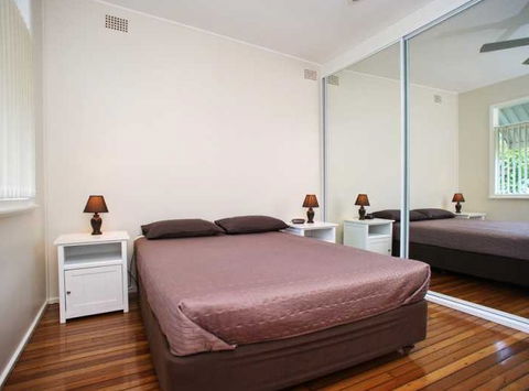 28 Rigney Street - Kawana Tourism 3