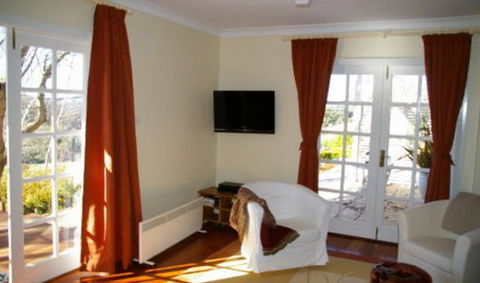 Clontarf Bed And Breakfast - Kawana Tourism 0
