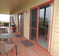 Avon View Stays - Kawana Tourism