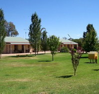 Narrandera Caravan Park - Kawana Tourism