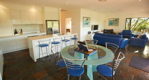 Barrington River House - Kawana Tourism 5