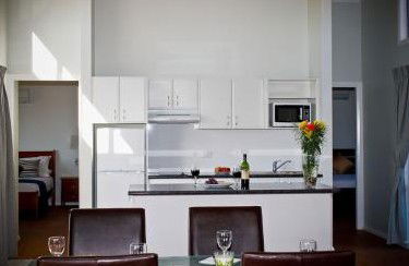 Beltana Villas - Kawana Tourism 0