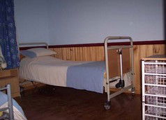 Belmadar Rose Cottage - Kawana Tourism 1
