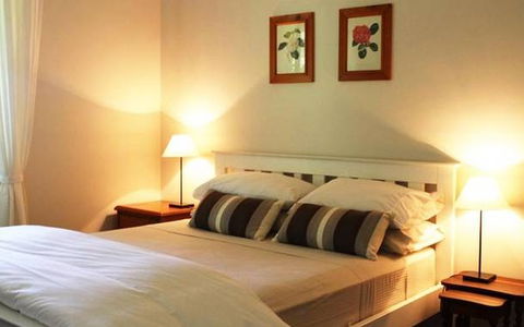 Avoca House Bed And Breakfast - Kawana Tourism 4
