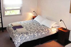 Accommodation In An Historic Warehouse - Kawana Tourism 1