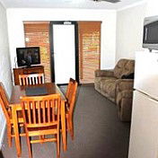 Hervey Bay Colonial Lodge - Kawana Tourism 2