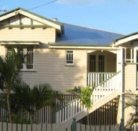 Eco Queenslander Holiday Home and BB - Kawana Tourism