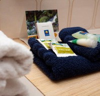 Blue Shades Motel - Kawana Tourism